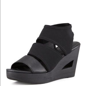EILEEN FISHER Rally 2 Leather Wedge Sandal 7.5.